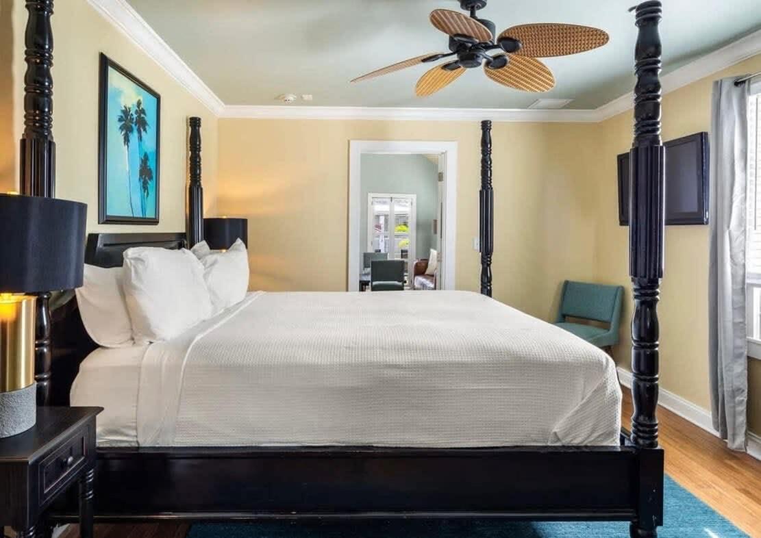 Sky Suite On Duval 基韋斯特 外观 照片